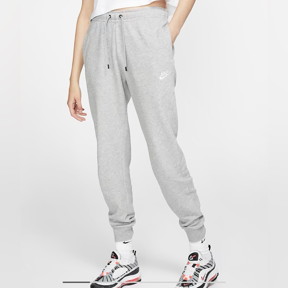 Brand new nike womens xs grey sweatpants/joggers NWT